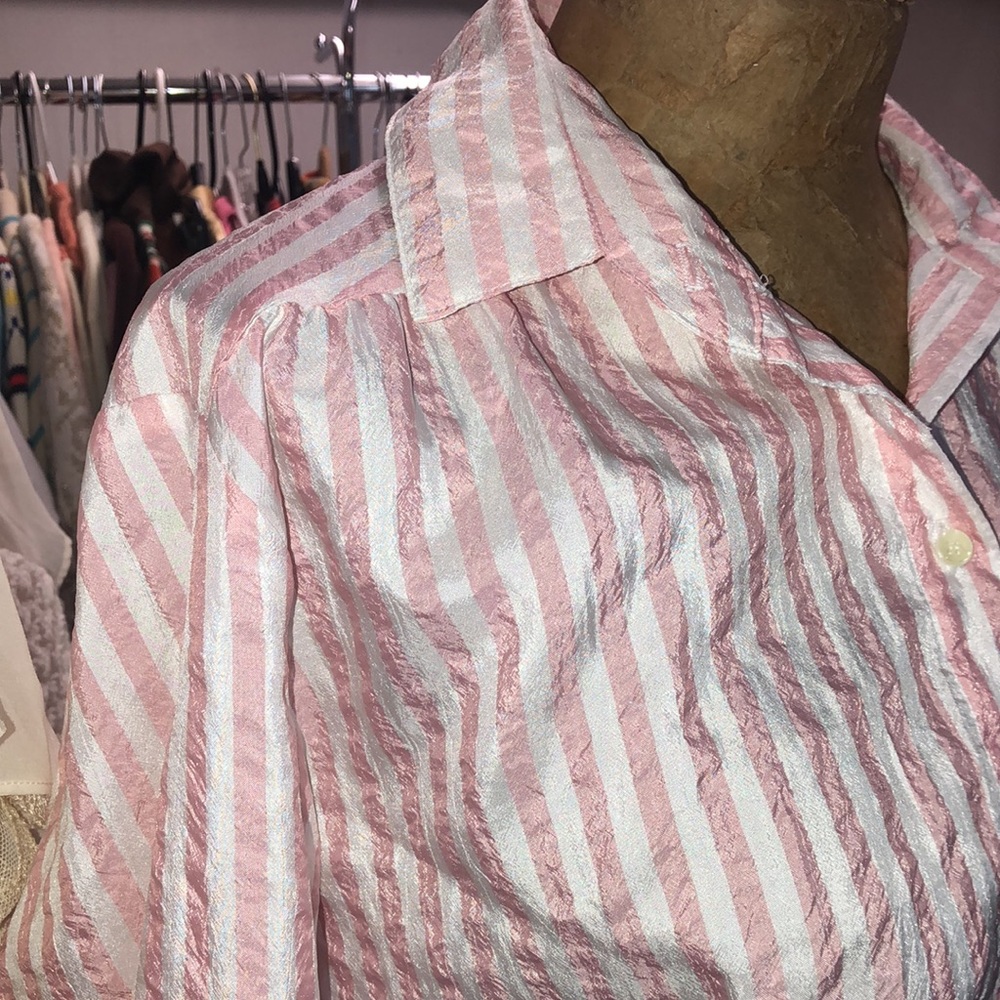 Vintage 80’s -All Hours - pink & white silky polyester top- button down- M - Picture 5 of 8